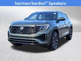 2026 Volkswagen Atlas Cross Sport 2.0T SEL Premium R-Line Oshkosh WI