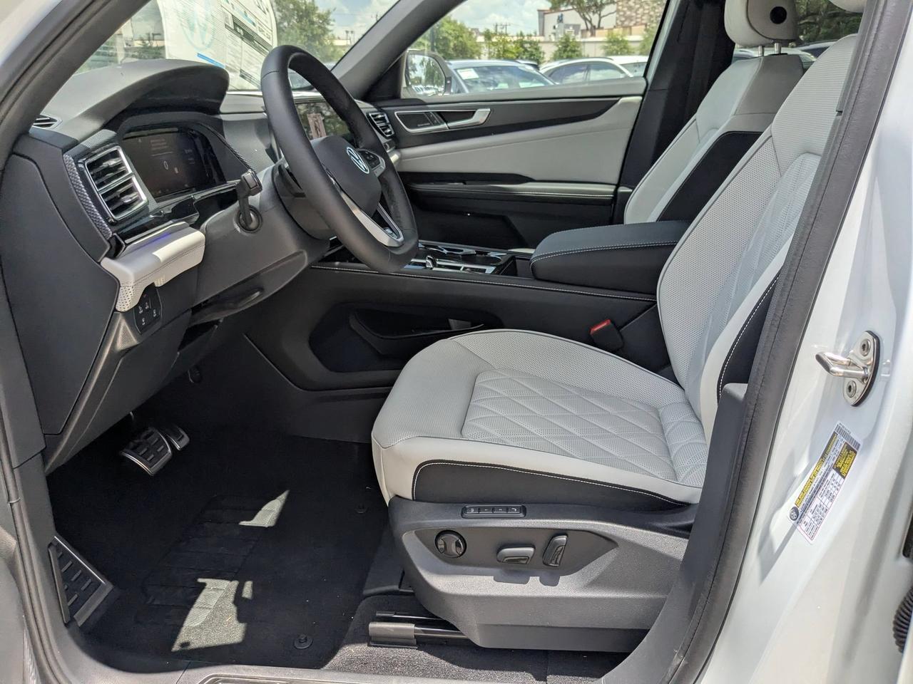 2026 Volkswagen Atlas Cross Sport 2.0T SEL Premium R-Line San Antonio TX