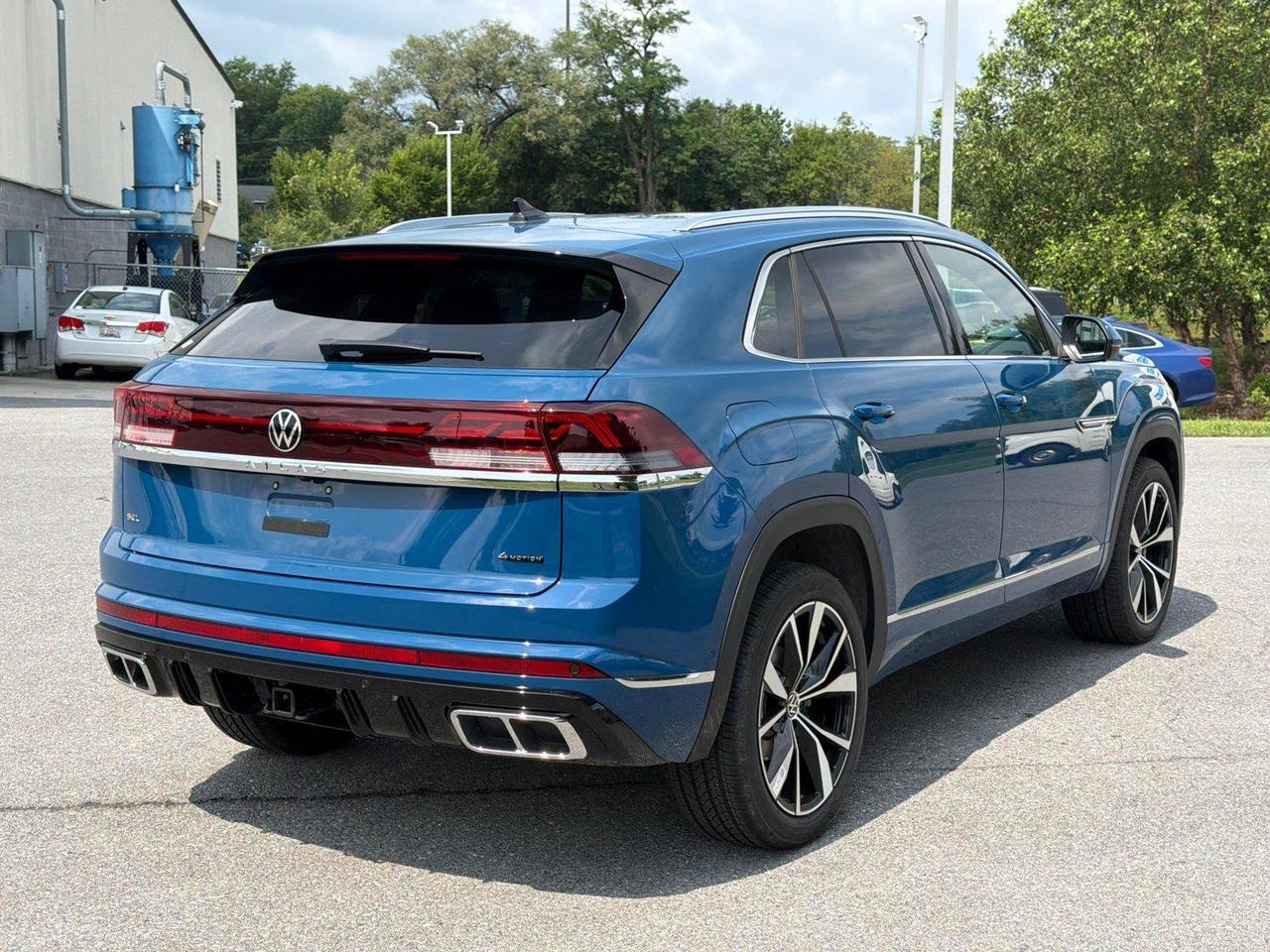 2026 Volkswagen Atlas Cross Sport 2.0T SEL Premium R-Line Hagerstown MD