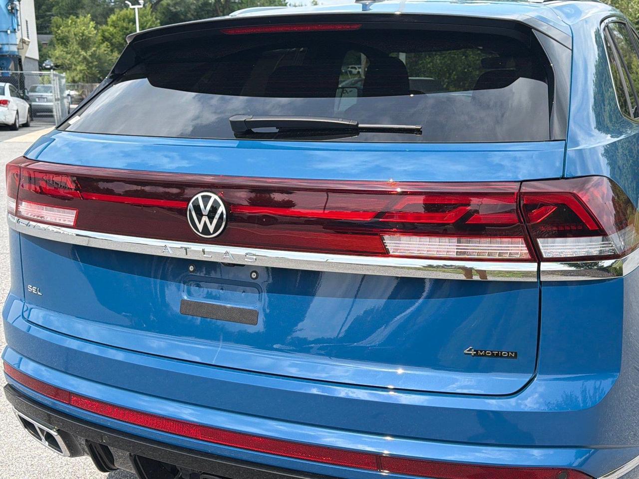 2026 Volkswagen Atlas Cross Sport 2.0T SEL Premium R-Line Hagerstown MD