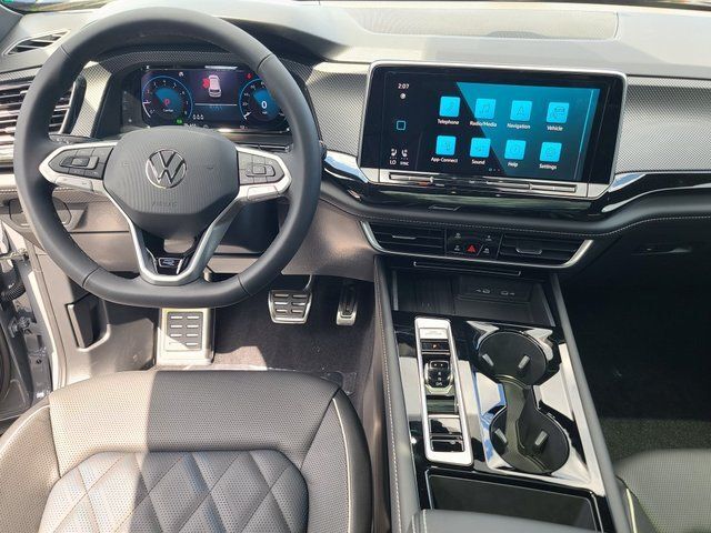 2026 Volkswagen Atlas Cross Sport 2.0T SEL Premium R-Line Springfield VA