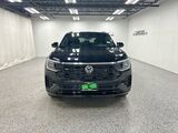 2026 Volkswagen Atlas Cross Sport 2.0T SEL R-Line Black Oshkosh WI