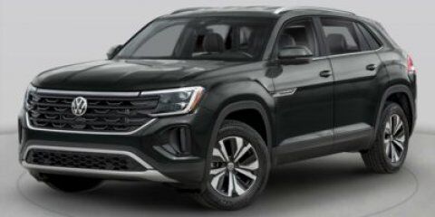 2026 Volkswagen Atlas Cross Sport 2.0T SEL R-Line Black(ARRIVING END OF JULY/EARLY AUG) Oshkosh WI