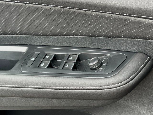2026 Volkswagen Atlas Cross Sport SE w/Technology Springfield VA