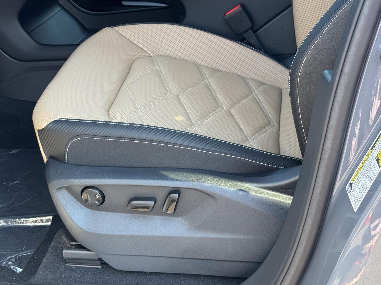 2026 Volkswagen Atlas Cross Sport SE w/Technology Springfield VA
