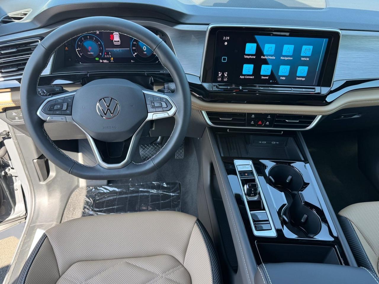 2026 Volkswagen Atlas Cross Sport SE w/Technology Springfield VA