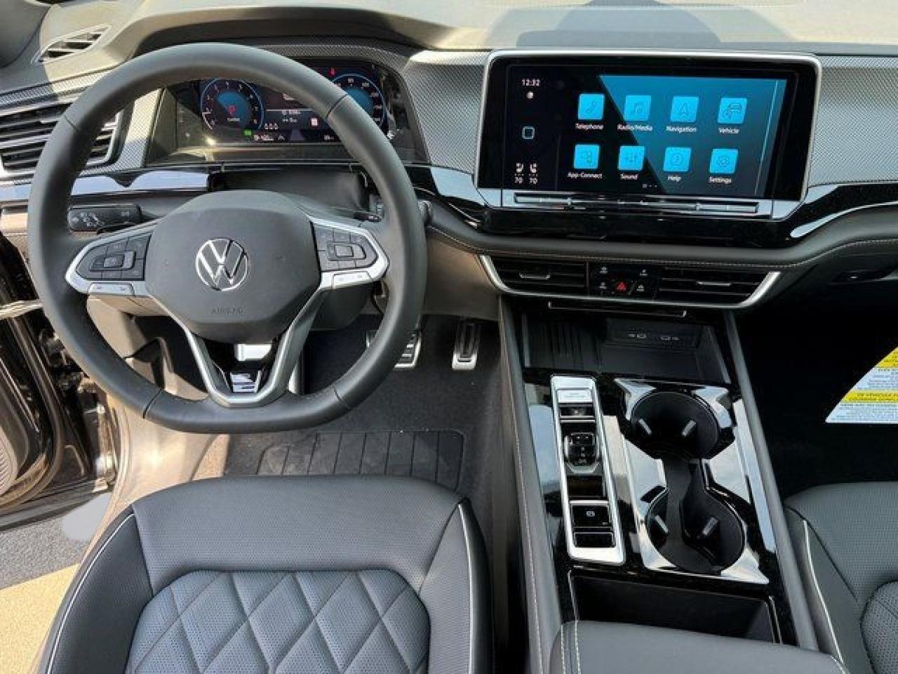 2026 Volkswagen Atlas Cross Sport SEL Premium R-Line Springfield VA