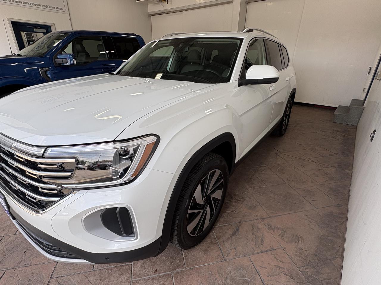 2026 Volkswagen Atlas Highline 4WD Listowel ON