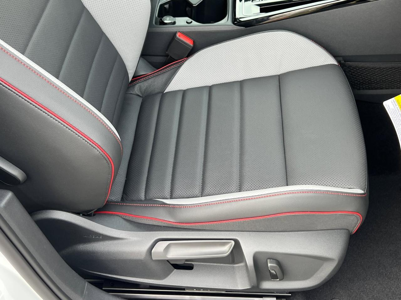 2026 Volkswagen Golf GTI 2.0T SE Hagerstown MD