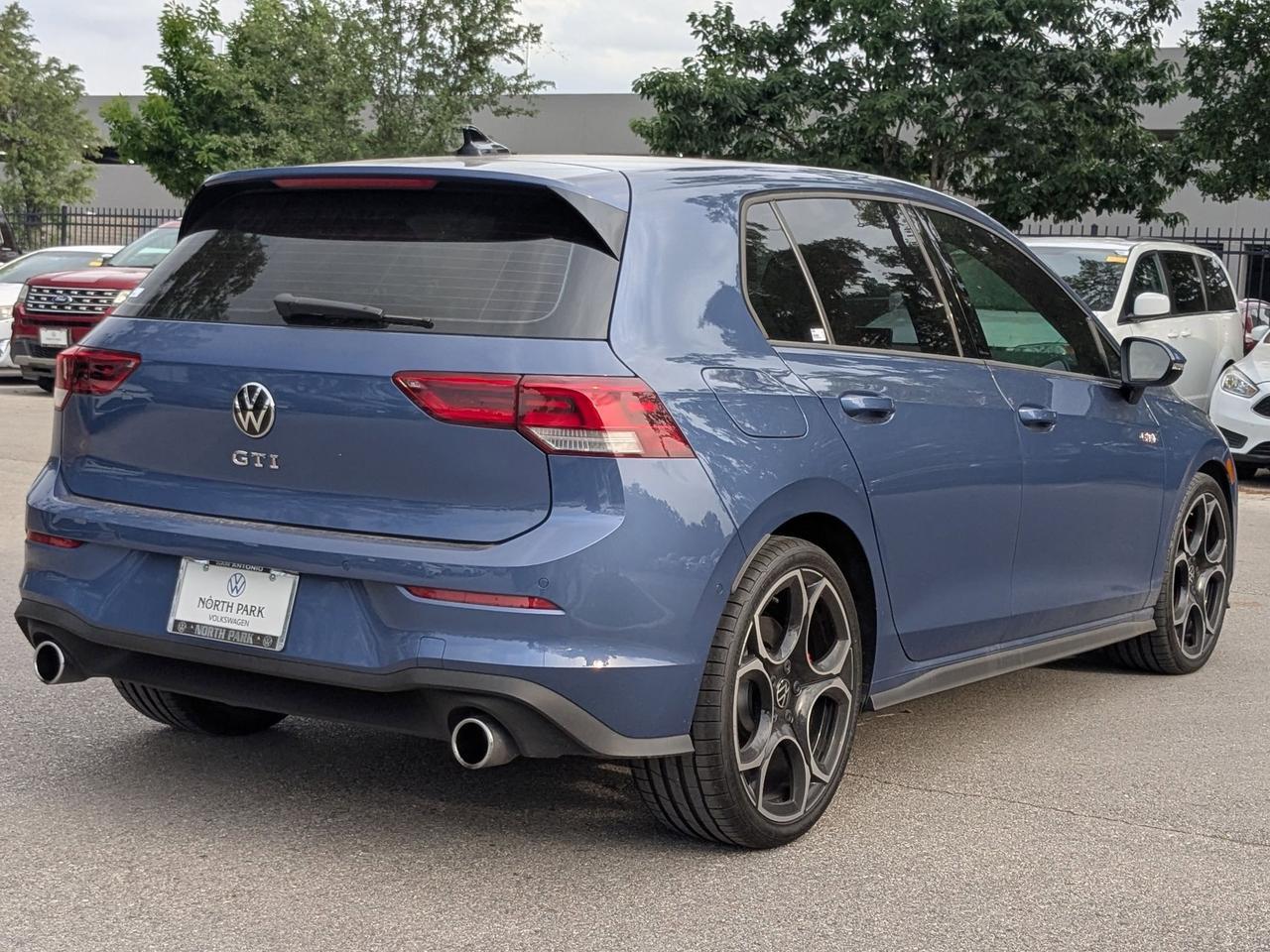 2026 Volkswagen Golf GTI Autobahn