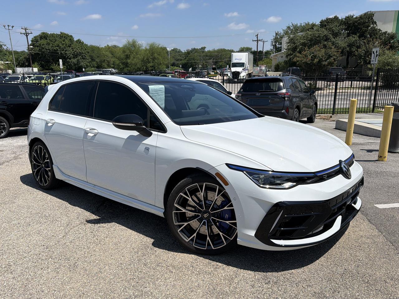 2026 Volkswagen Golf R 2.0T