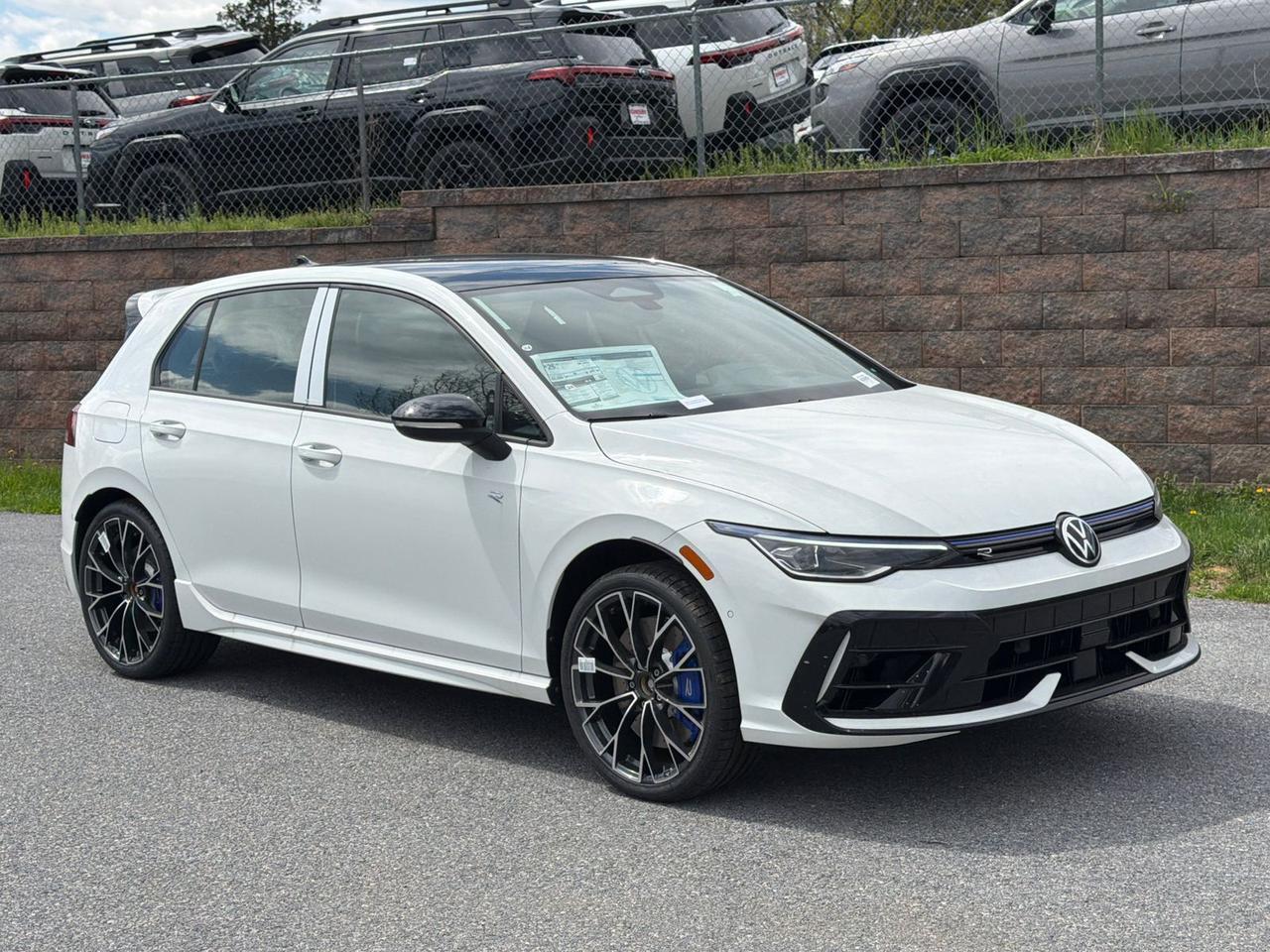 2026 Volkswagen Golf R 2.0T