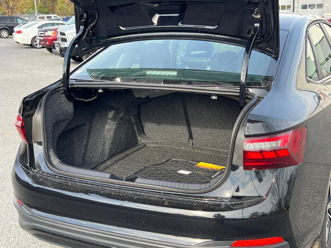 2026 Volkswagen Jetta 1.5T SE Hagerstown MD