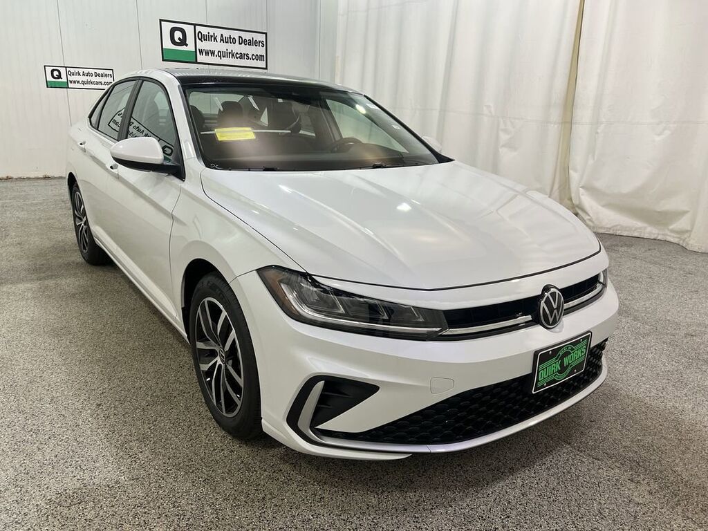 2026 Volkswagen Jetta SE Oshkosh WI