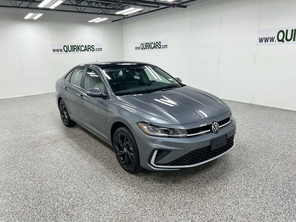 2026 Volkswagen Jetta SE Oshkosh WI