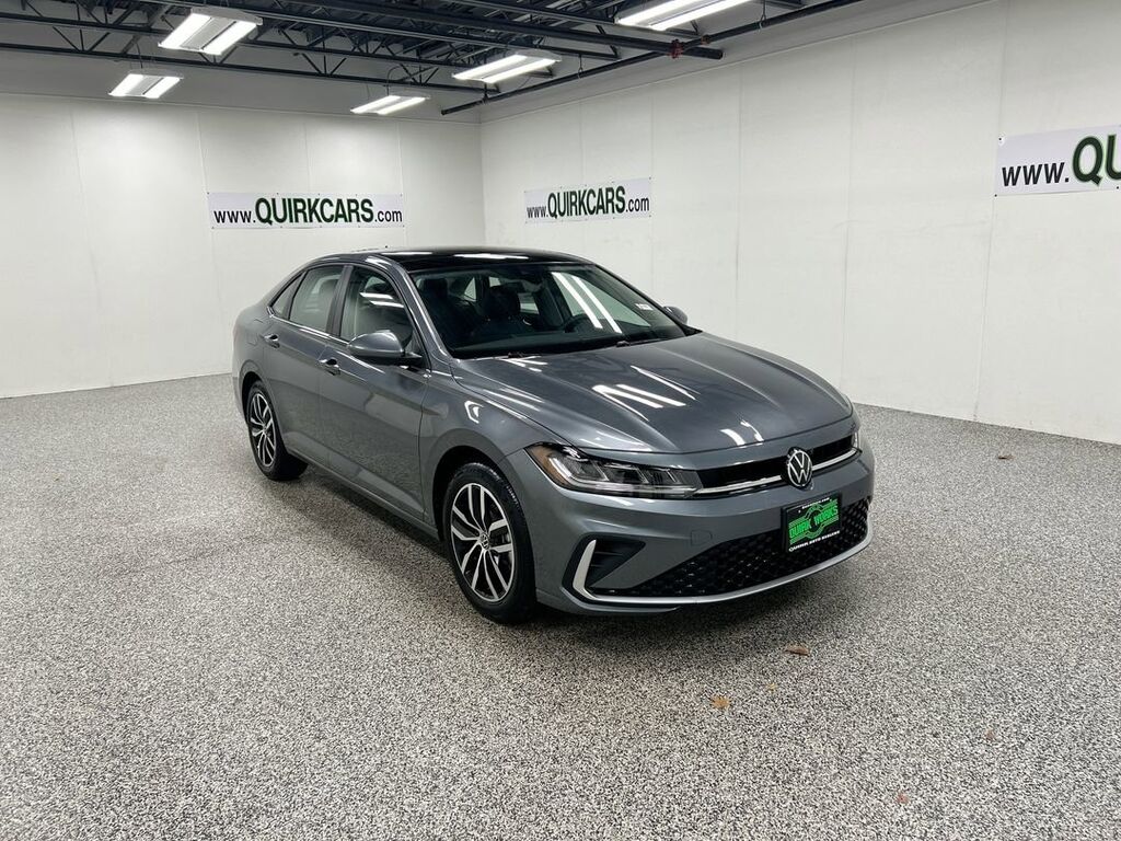 2026 Volkswagen Jetta SE Oshkosh WI