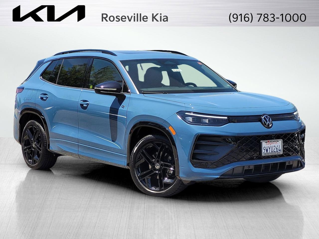 2026 Volkswagen TIGUAN SE R-LINE BLACK