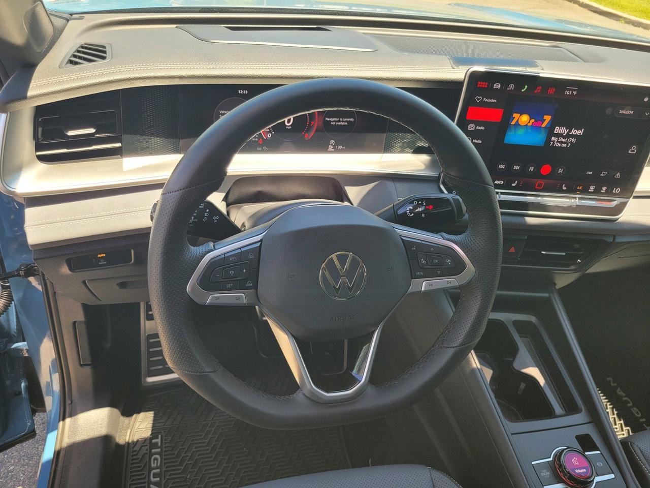 2026 Volkswagen TIGUAN SE R-LINE BLACK Roseville CA