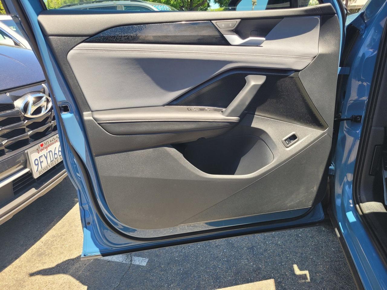 2026 Volkswagen TIGUAN SE R-LINE BLACK Roseville CA