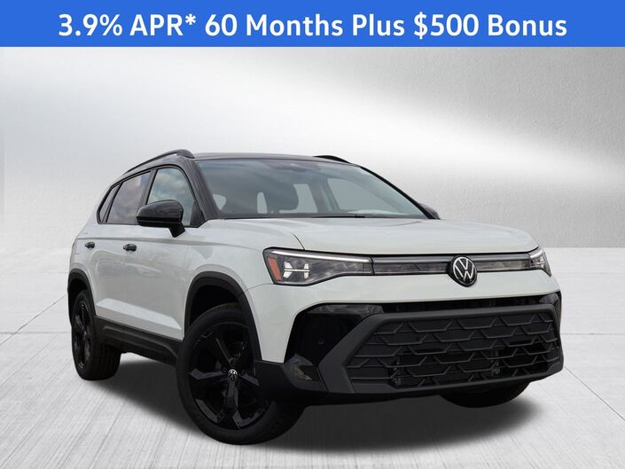 2026 Volkswagen Taos 1.5T SE Black Oshkosh WI