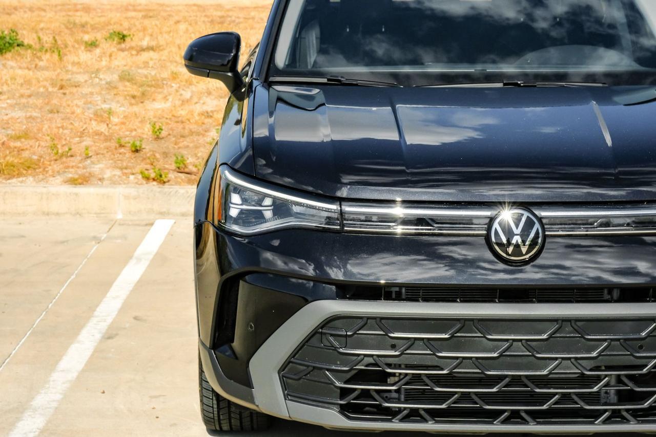 2026 Volkswagen Taos 1.5T SE Black Richardson TX