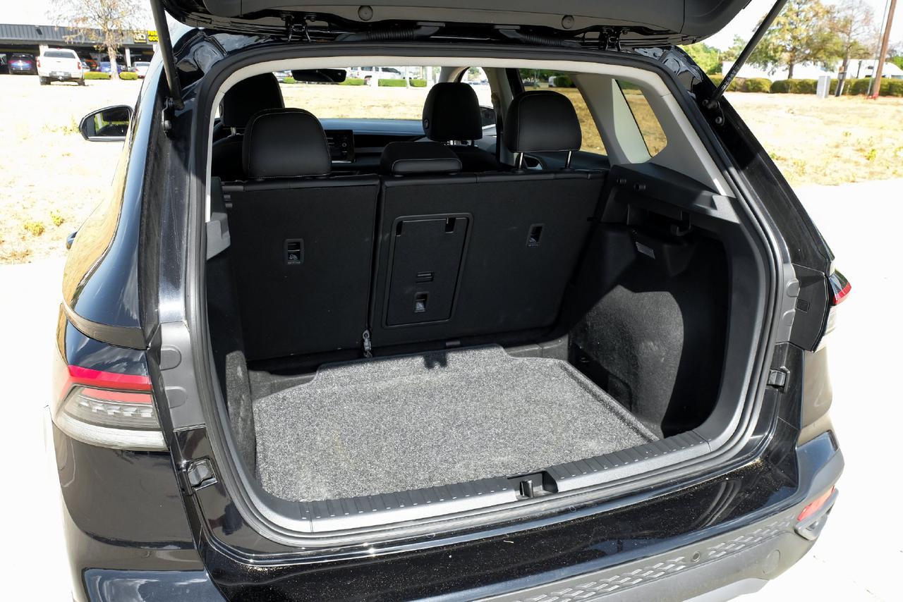 2026 Volkswagen Taos 1.5T SE Black Richardson TX