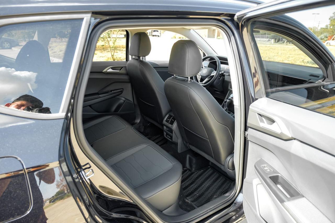 2026 Volkswagen Taos 1.5T SE Black Richardson TX