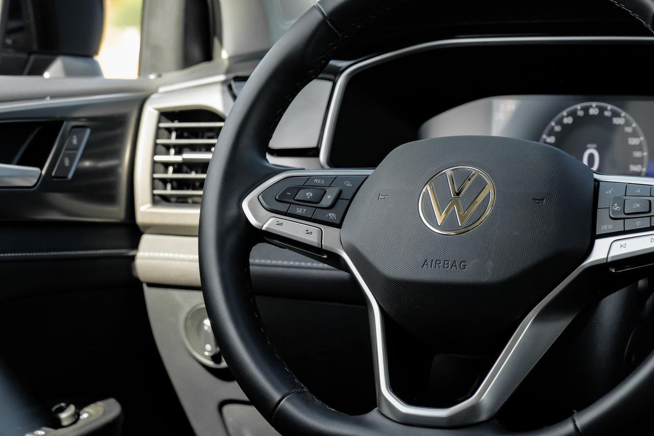 2026 Volkswagen Taos 1.5T SE Black Richardson TX