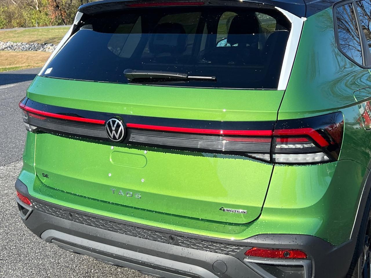 2026 Volkswagen Taos 1.5T SE Black Hagerstown MD