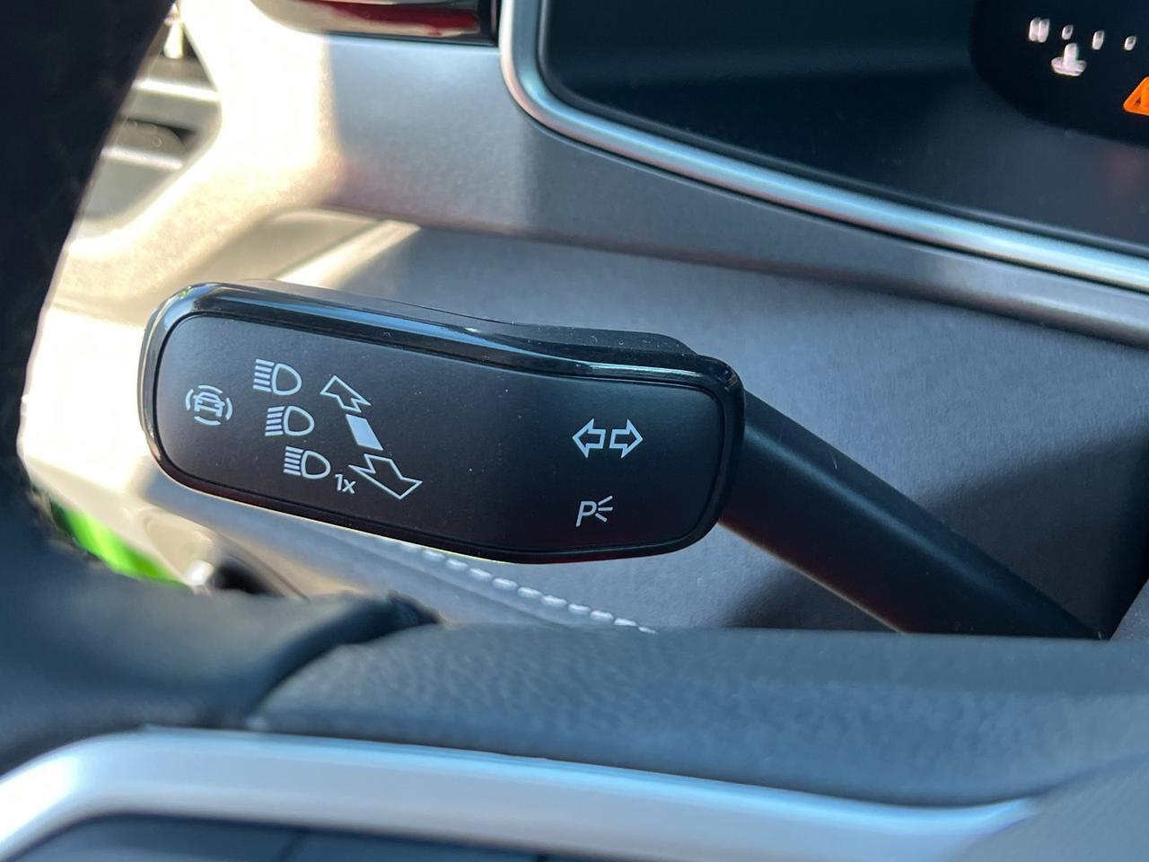 2026 Volkswagen Taos 1.5T SE Black Hagerstown MD