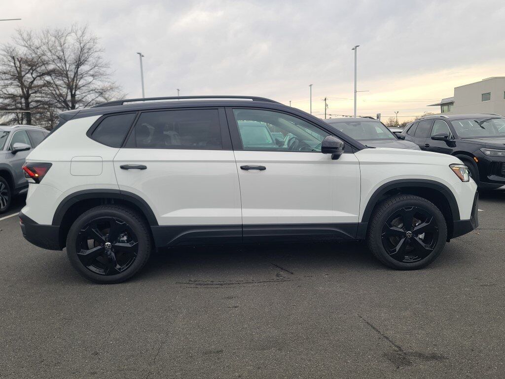 2026 Volkswagen Taos 1.5T SE Black Springfield VA