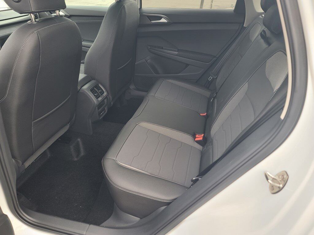 2026 Volkswagen Taos 1.5T SE Black Springfield VA