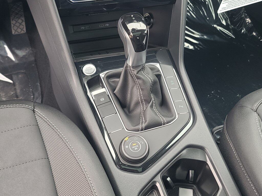 2026 Volkswagen Taos 1.5T SE Black Springfield VA