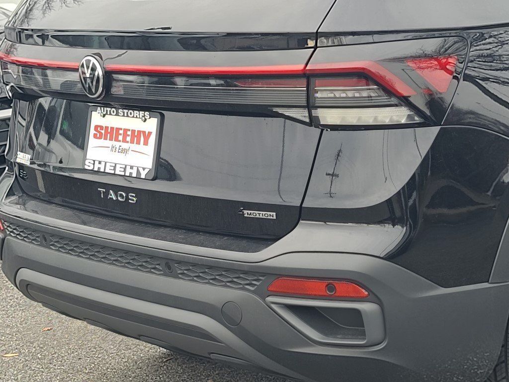 2026 Volkswagen Taos 1.5T SE Black Springfield VA