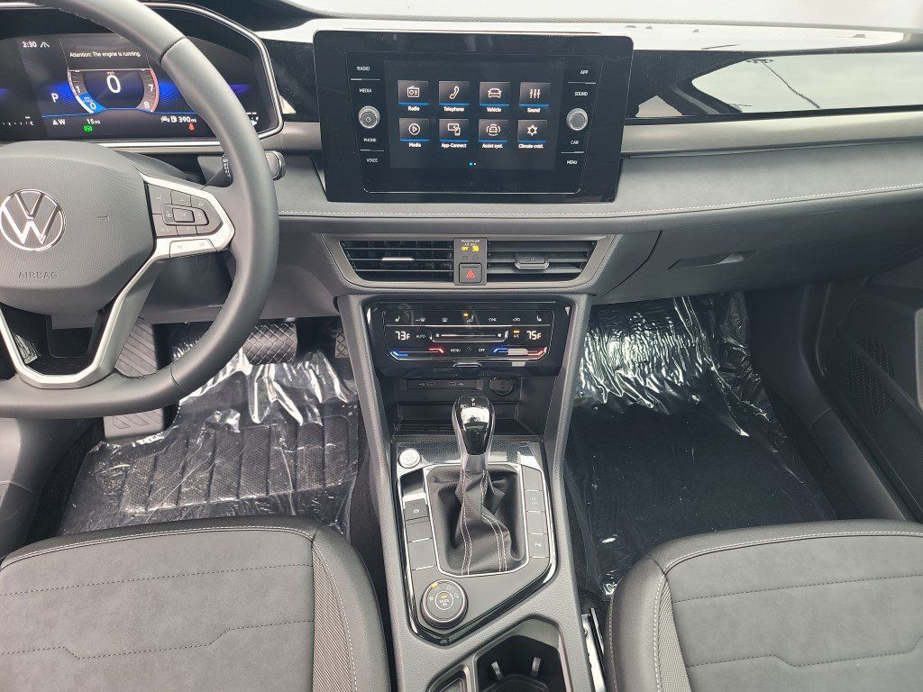 2026 Volkswagen Taos 1.5T SE Black Springfield VA