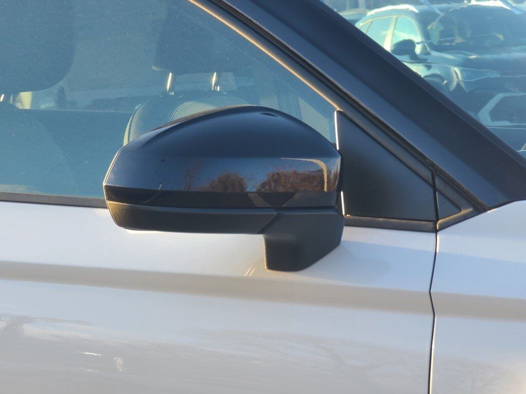 2026 Volkswagen Taos 1.5T SE Black Springfield VA