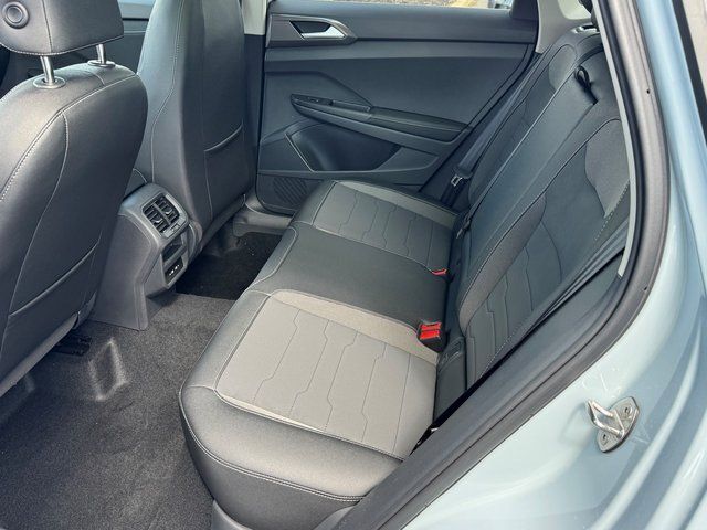 2026 Volkswagen Taos 1.5T SE Black Springfield VA