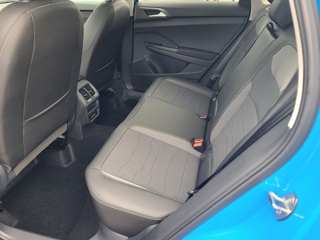 2026 Volkswagen Taos 1.5T SE Black Springfield VA