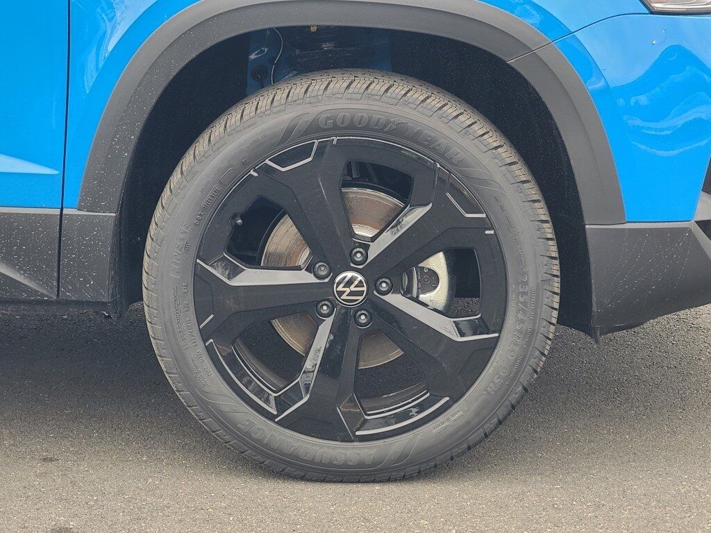 2026 Volkswagen Taos 1.5T SE Black Springfield VA