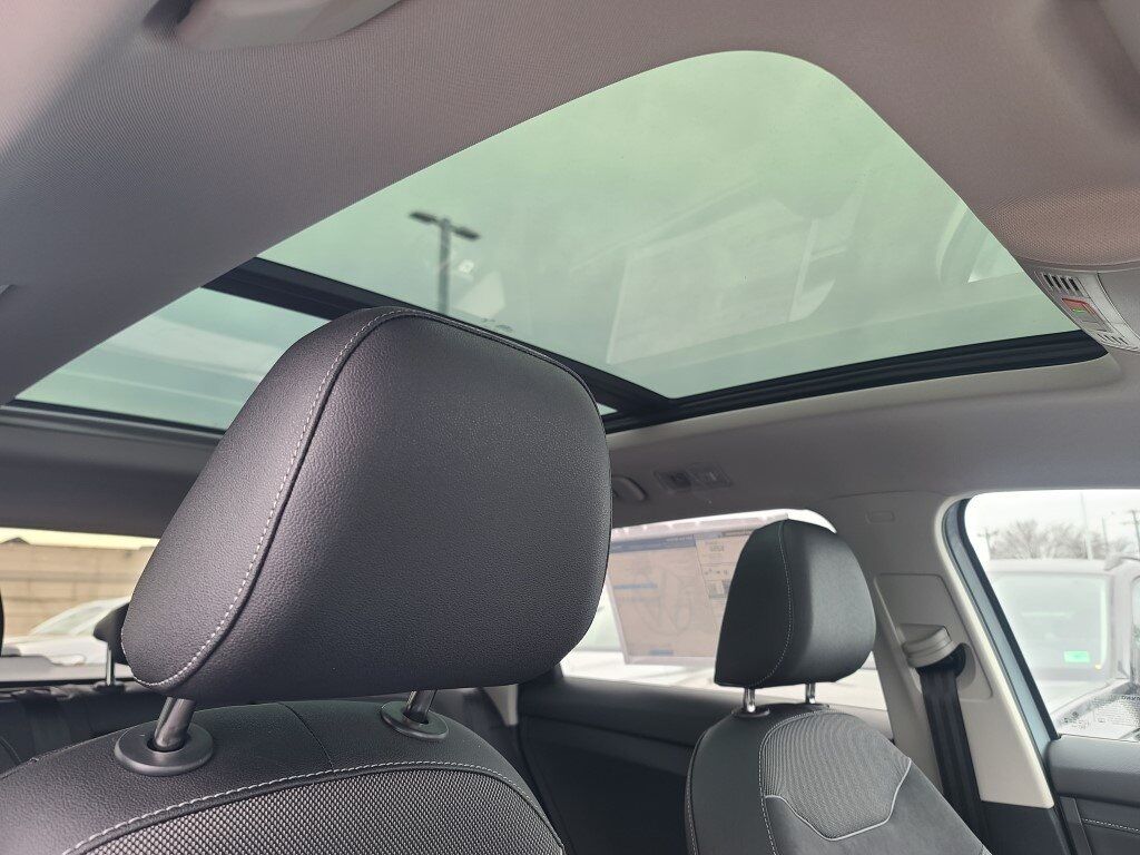 2026 Volkswagen Taos 1.5T SE Black Springfield VA