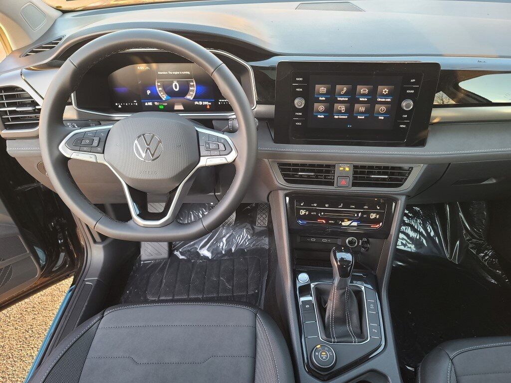 2026 Volkswagen Taos 1.5T SE Black Springfield VA