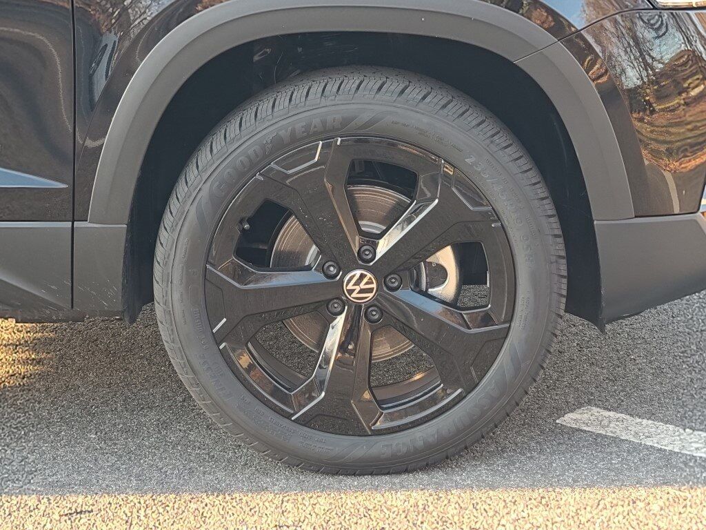 2026 Volkswagen Taos 1.5T SE Black Springfield VA