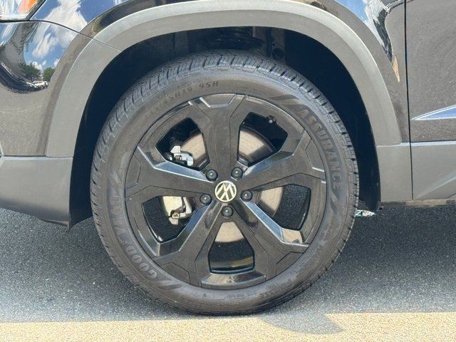 2026 Volkswagen Taos 1.5T SE Black Springfield VA