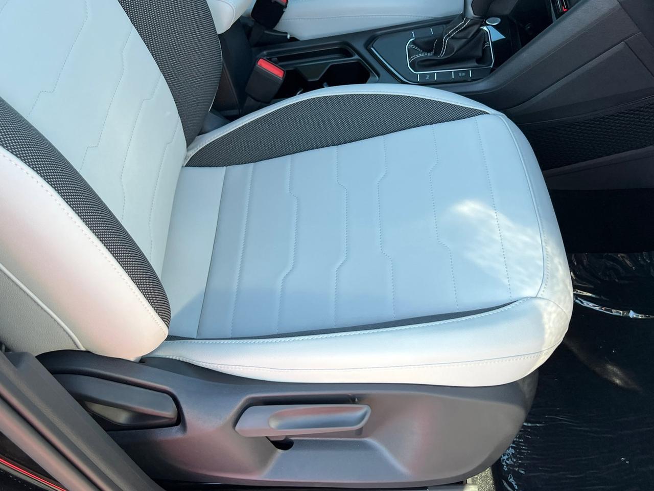 2026 Volkswagen Taos 1.5T SE Hagerstown MD