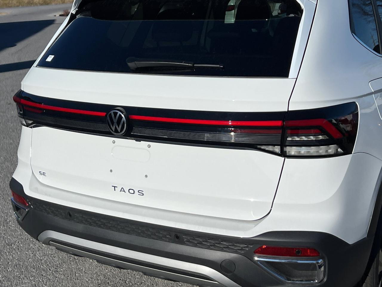 2026 Volkswagen Taos 1.5T SE Hagerstown MD