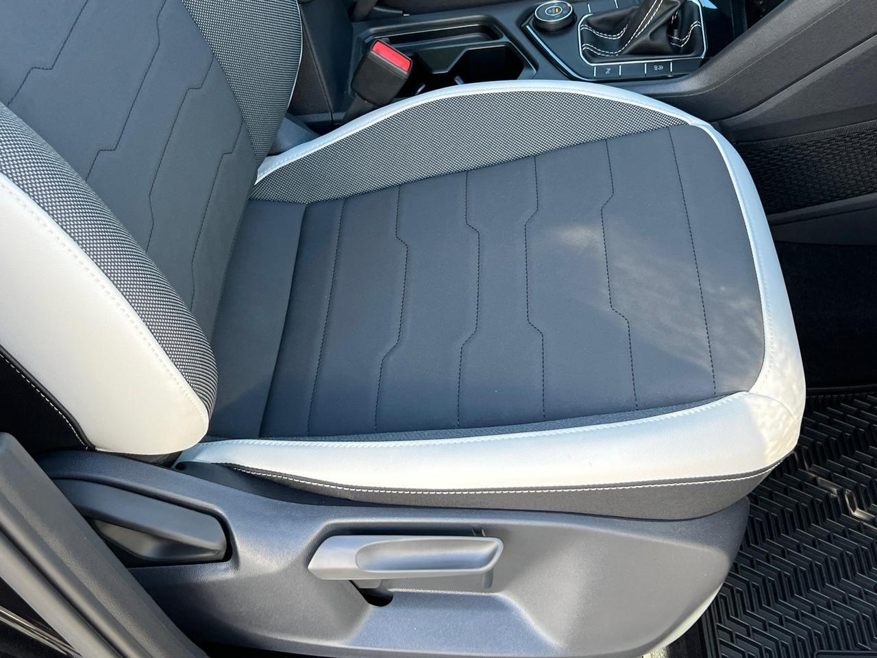 2026 Volkswagen Taos 1.5T SE Hagerstown MD