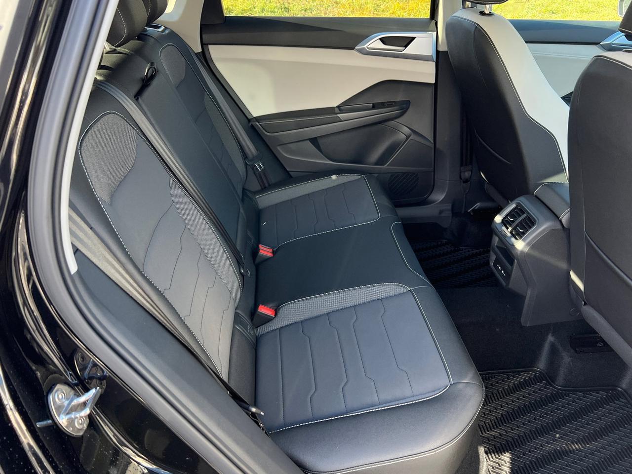 2026 Volkswagen Taos 1.5T SE Hagerstown MD