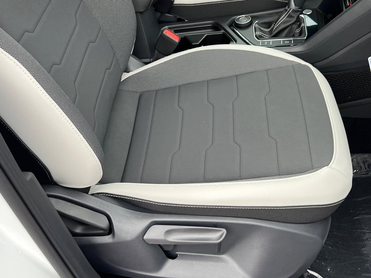 2026 Volkswagen Taos 1.5T SE Hagerstown MD