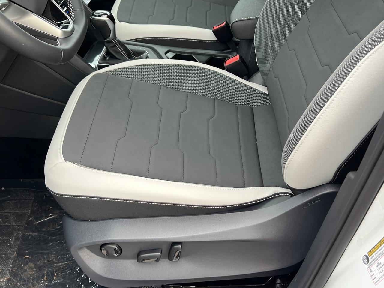 2026 Volkswagen Taos 1.5T SE Hagerstown MD