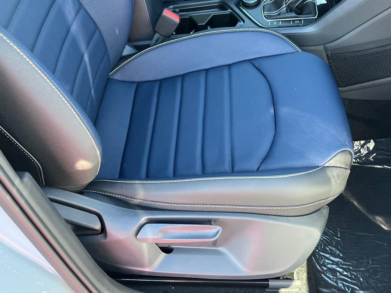 2026 Volkswagen Taos 1.5T SEL Hagerstown MD